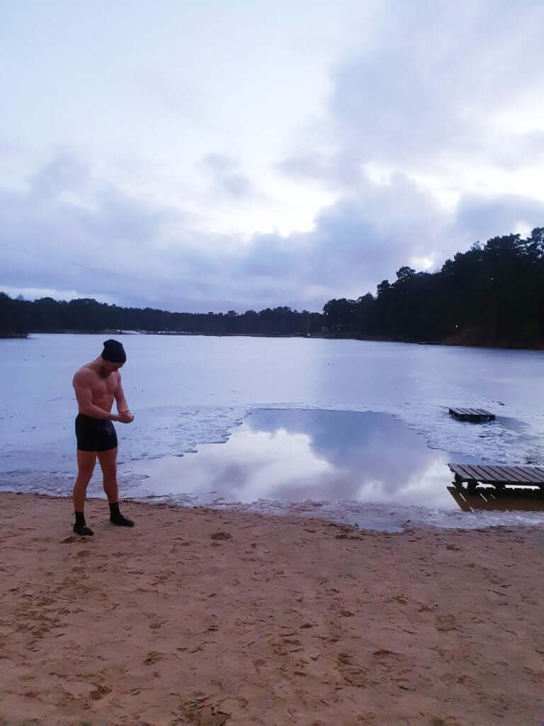 I always use swimming shoes in the cold to keep normal body temperature