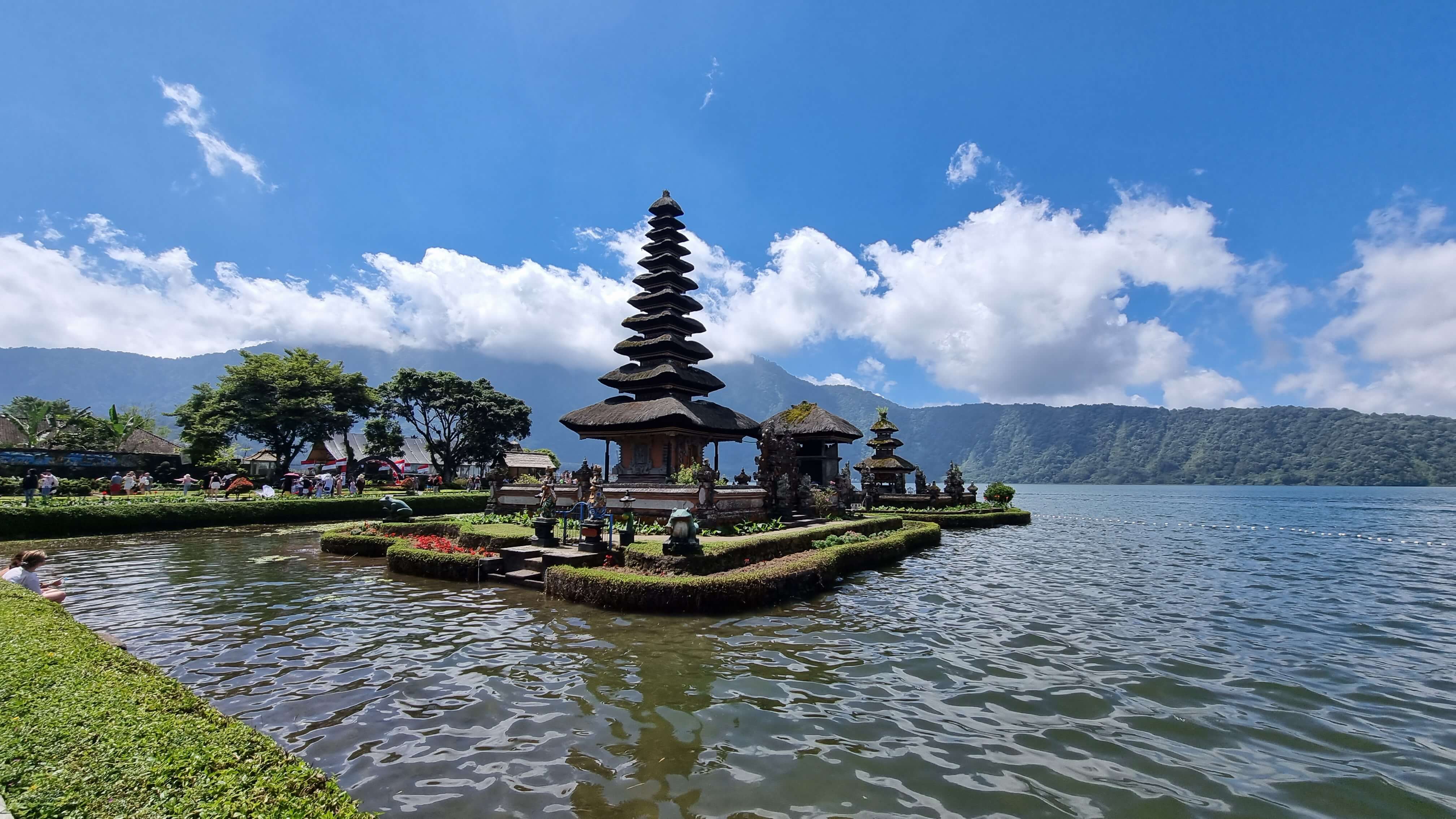 Ulun Danu temple