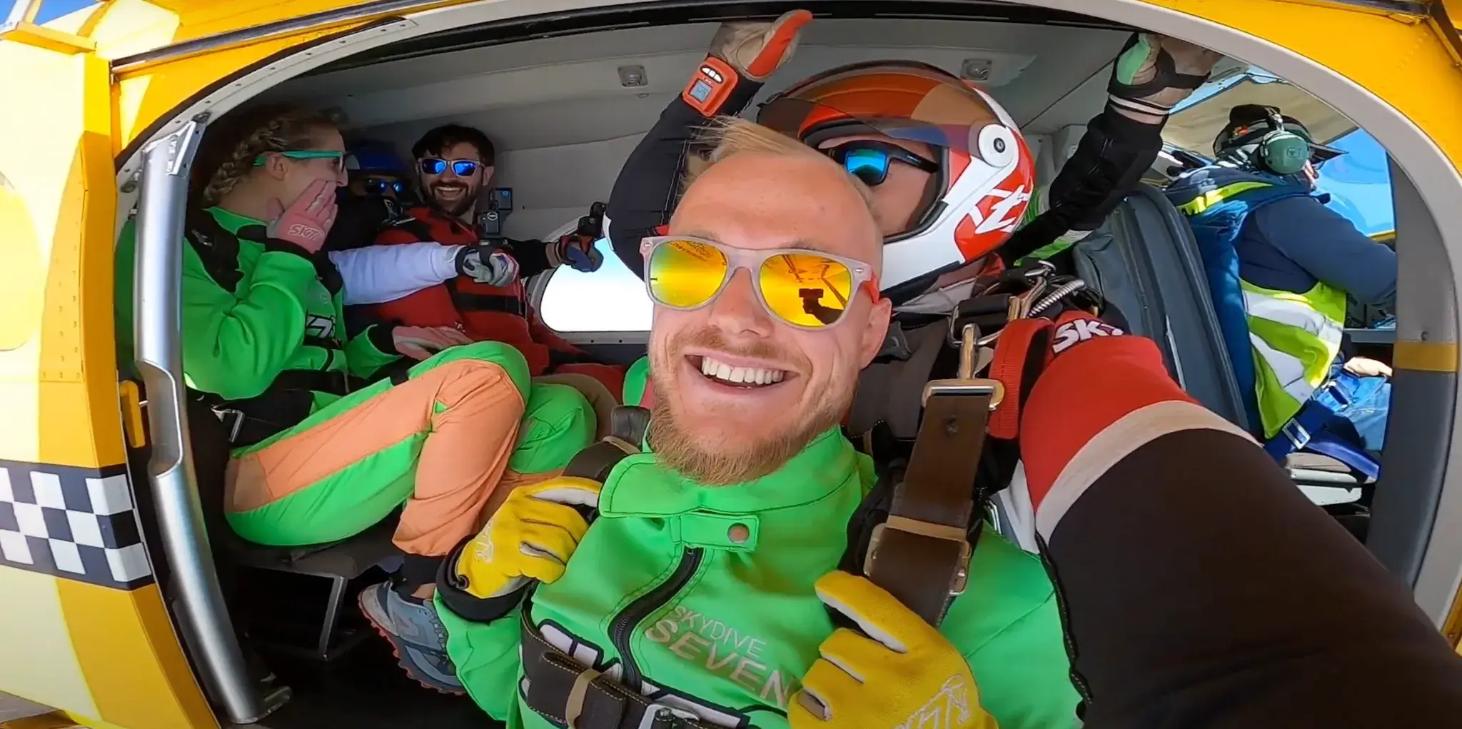 First skydiving moment in a mixture of craziness